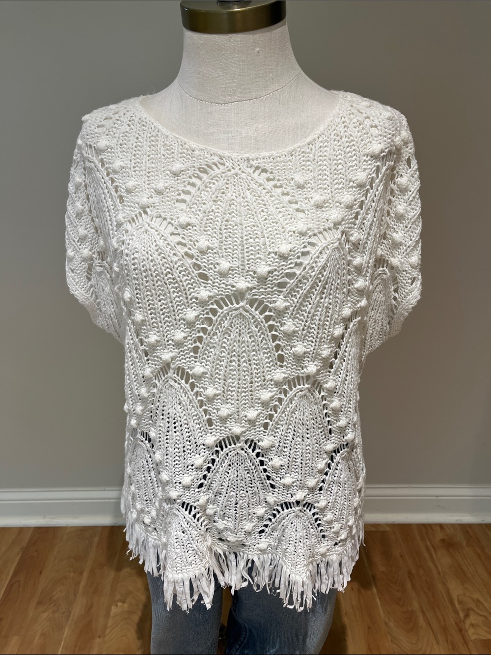 Lilly Pulitzer Cassis resort white Cream Crochet Fringe Knit Top size L